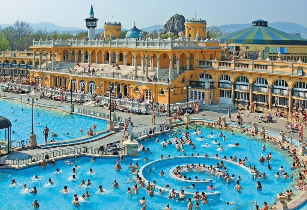 Budapest Central Andrassy Apartment Eksteriør bilde